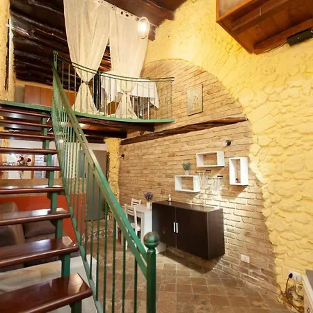 Old Loft Da Nicola